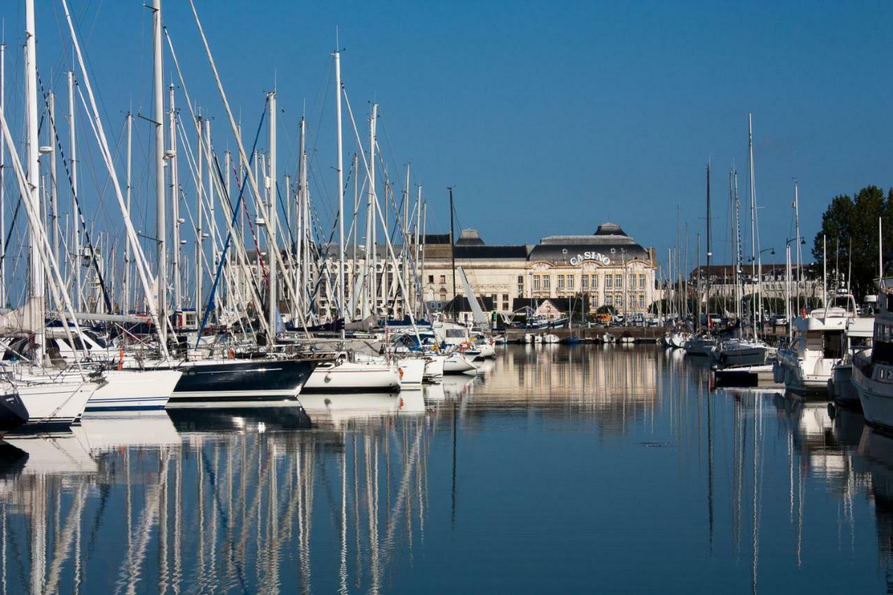Les Quais De Trouville Exteriér fotografie